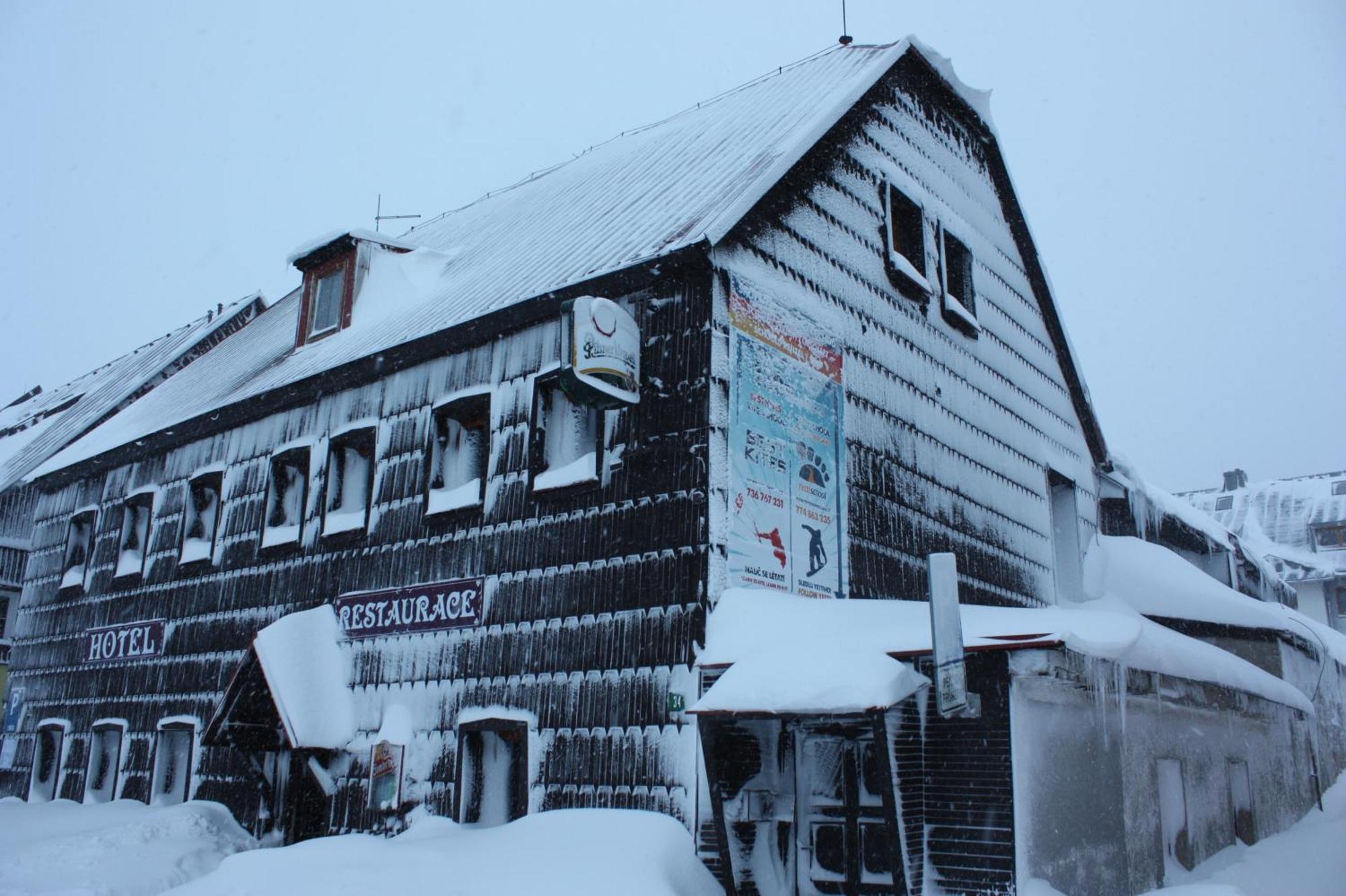 Penzion Pinokio Boží Dar Extérieur photo
