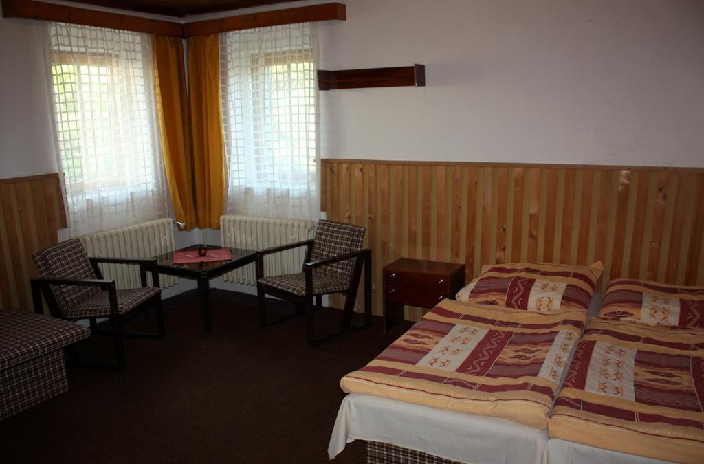 Penzion Pinokio Boží Dar Extérieur photo