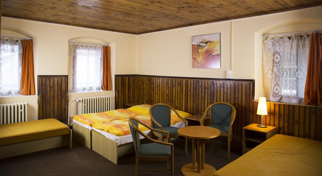 Penzion Pinokio Boží Dar Extérieur photo