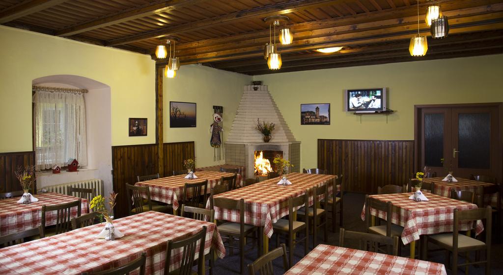 Penzion Pinokio Boží Dar Extérieur photo